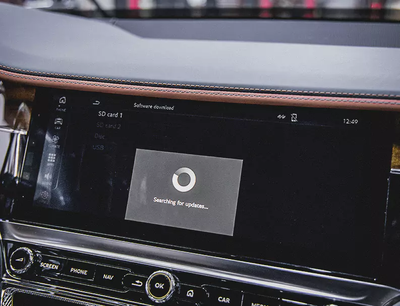 Car Navigation Searching for updates
